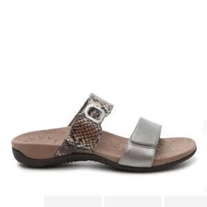 Vionic Camila Flat Leather Snake Silver Sandal size 7